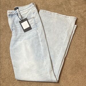Risen Light Blue Denim Jeans size 9